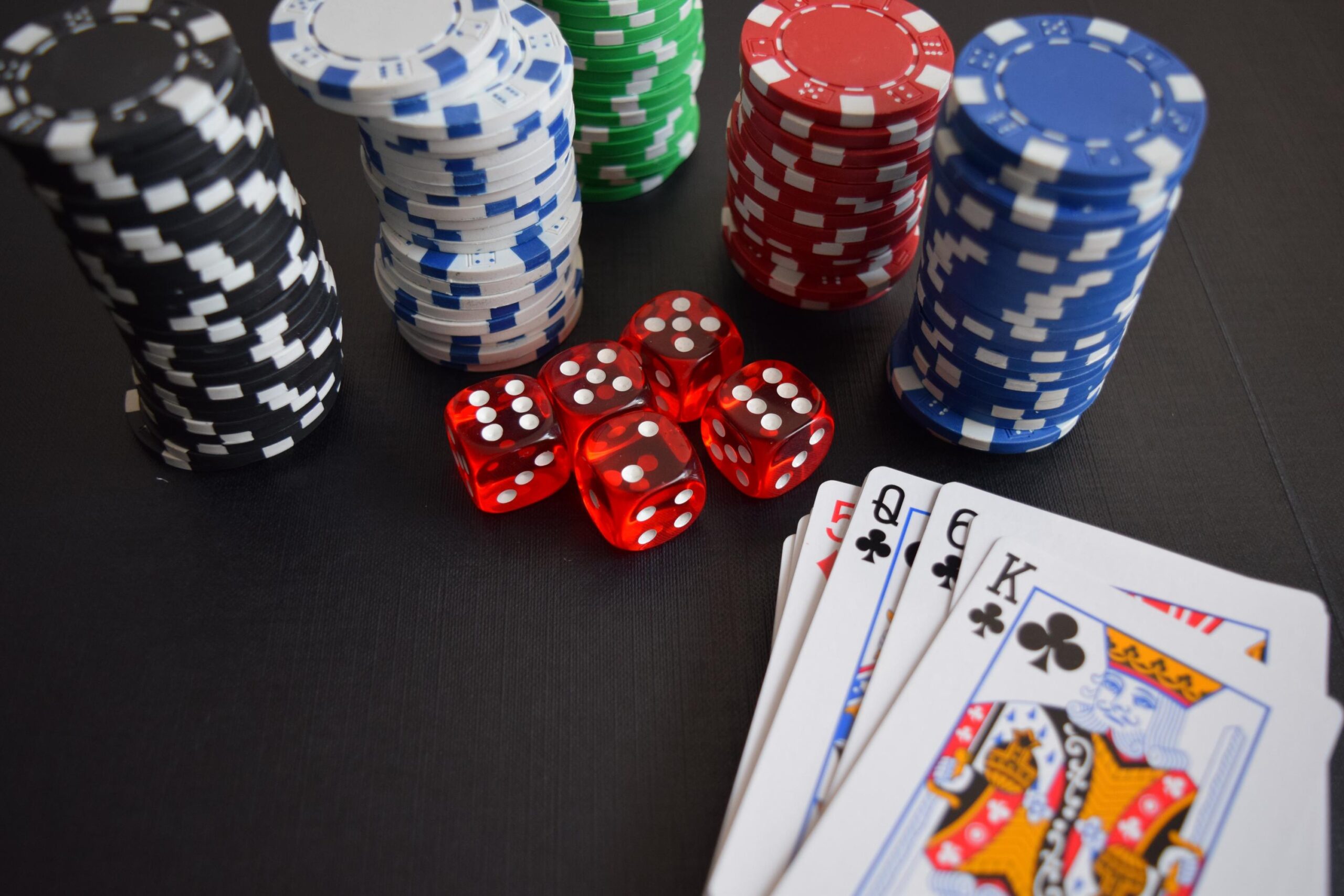 7 Winning Strategies for Playing Blackjack: Tips From the Pros